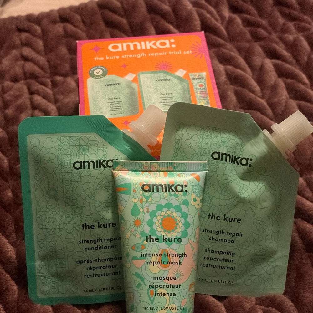 Amika The Kure Strength Repair Set 3 piece